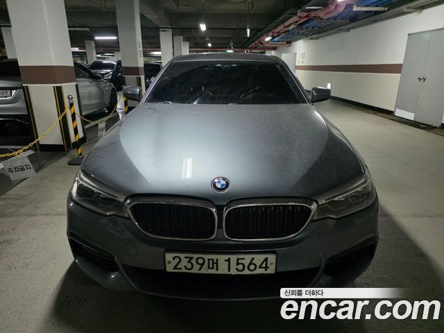 BMW 5-Series 2017 — photo 3