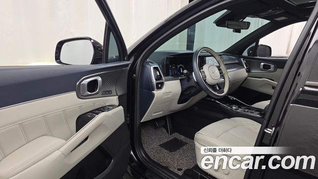 Kia Sorento 2023 — photo 13