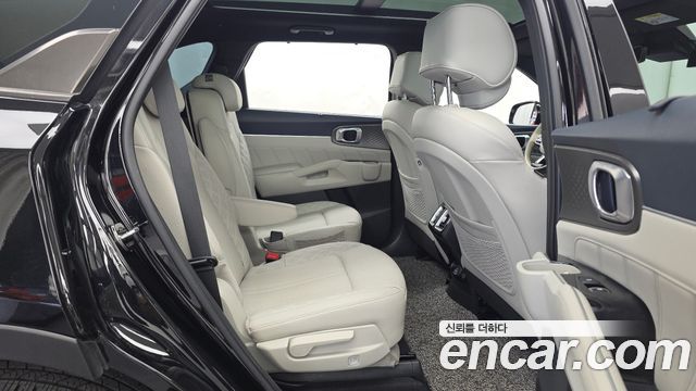 Kia Sorento 2023 — photo 18