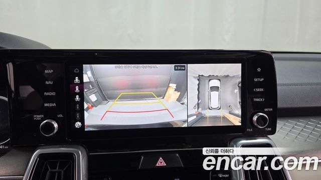 Kia Sorento 2023 — photo 16