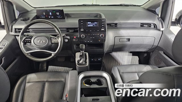 Hyundai Staria 2024 — photo 7