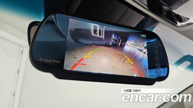 Hyundai Staria 2024 — photo 17