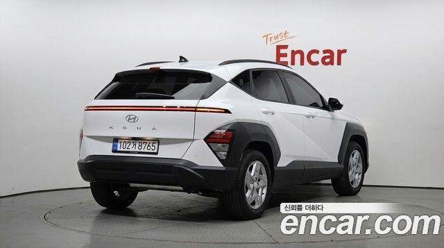 Hyundai Kona 2026 — photo 2