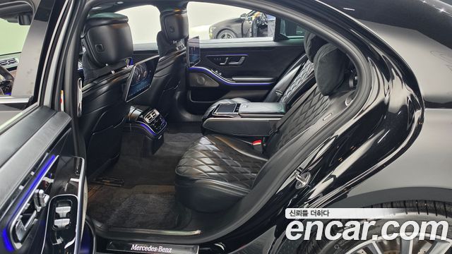 Mercedes-Benz S-Class 2022 — photo 17