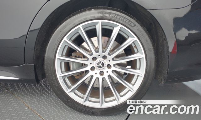 Mercedes-Benz S-Class 2022 — photo 7