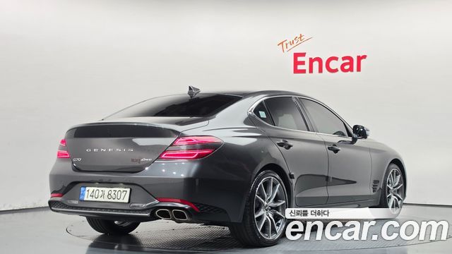 Genesis G70 2022 — photo 2