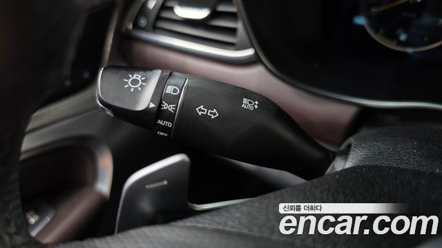 Genesis G70 2022 — photo 30
