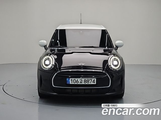 Mini Cooper 2023 — photo 2