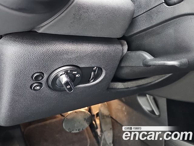 Mini Cooper 2023 — photo 12