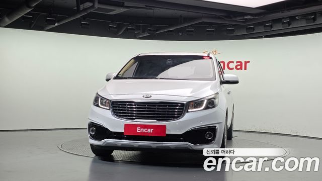 Kia Canival 2015 — photo 3