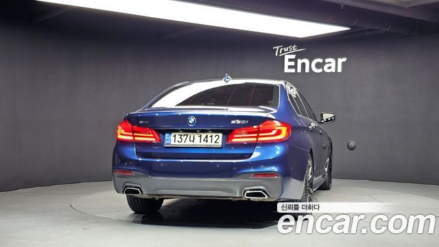 BMW 5-Series 2018 — photo 4
