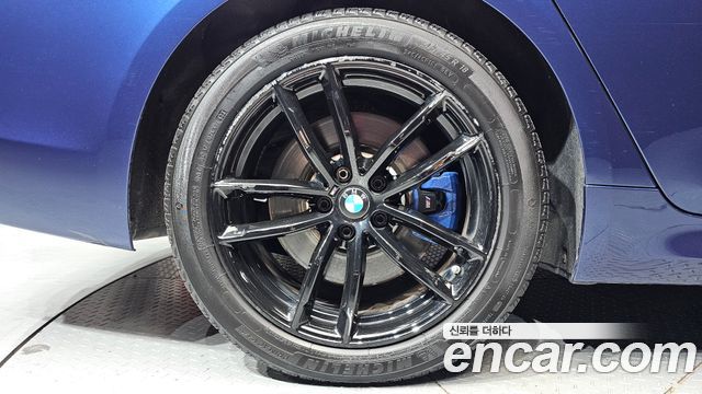 BMW 5-Series 2018 — photo 5