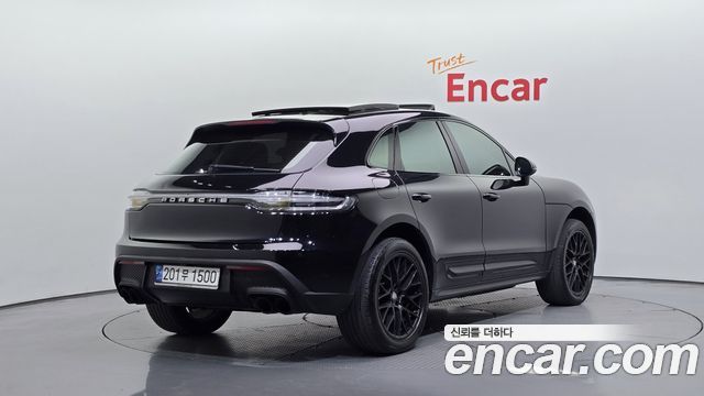 Porsche Macan 2015 — photo 2