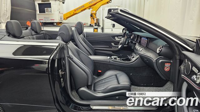 Mercedes-Benz E-Class 2019 — photo 13