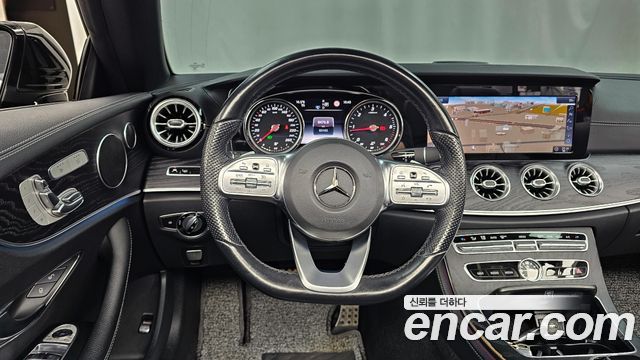 Mercedes-Benz E-Class 2019 — photo 20