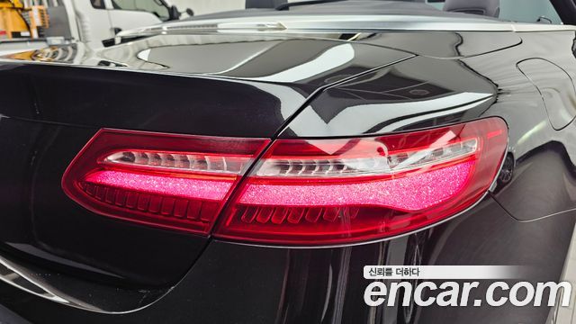 Mercedes-Benz E-Class 2019 — photo 9
