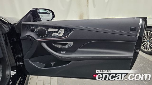Mercedes-Benz E-Class 2019 — photo 15
