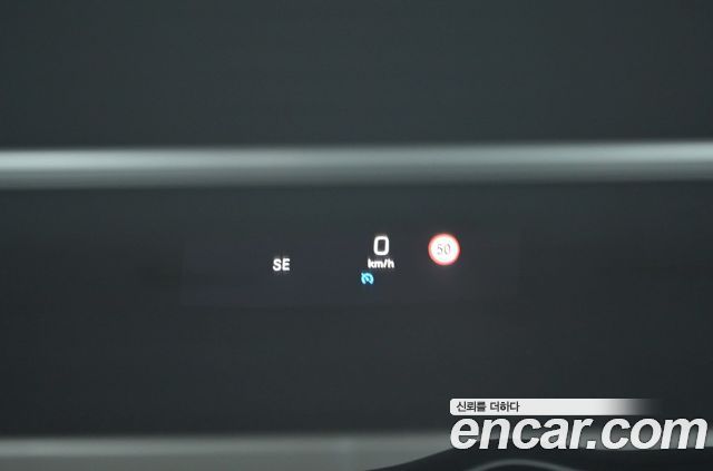 Mercedes-Benz E-Class 2019 — photo 29