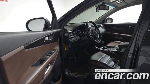 Kia Sorento 2017 — photo 13