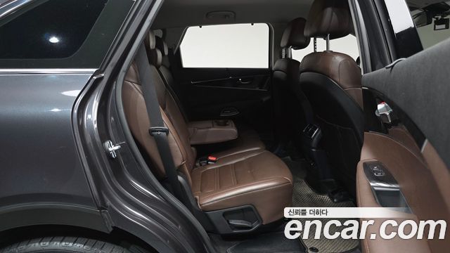 Kia Sorento 2017 — photo 17