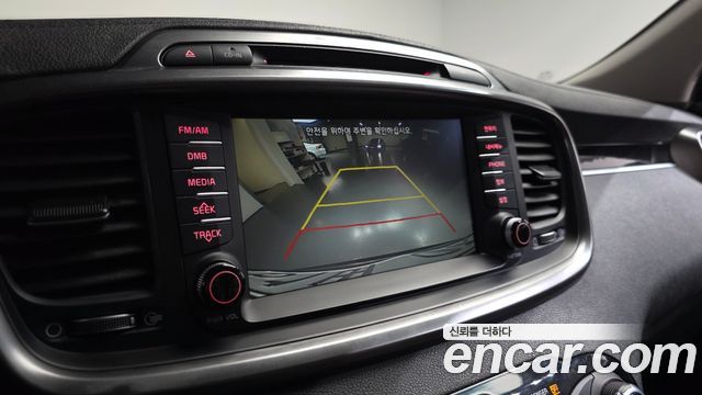 Kia Sorento 2017 — photo 21
