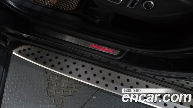 Kia Sorento 2017 — photo 24