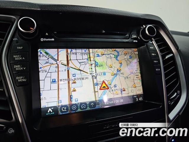 Hyundai Santafe 2017 — photo 14