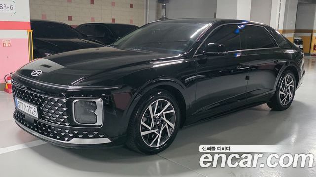Hyundai Grandeur 2023 — photo 1