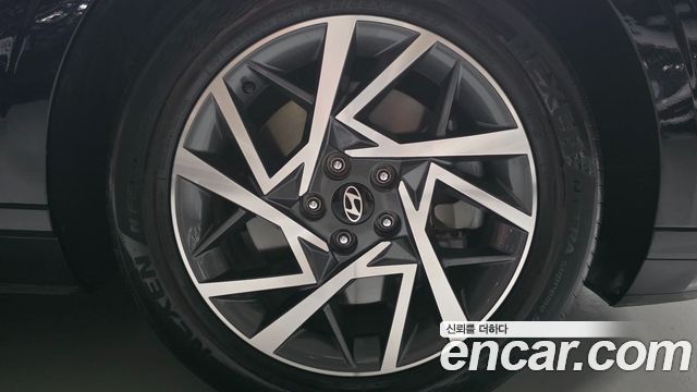 Hyundai Grandeur 2023 — photo 5