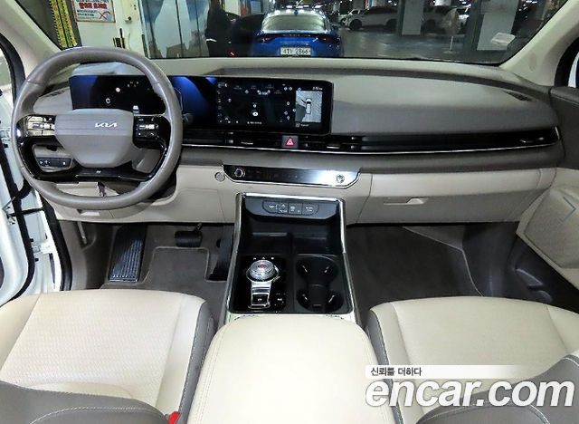 Kia Canival 2025 — photo 11