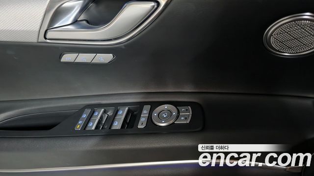Genesis GV80 2022 — photo 17