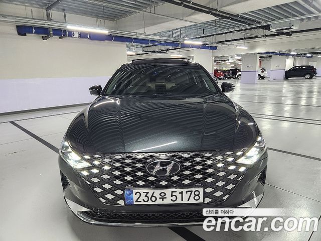 Hyundai Grandeur 2022 — photo 1