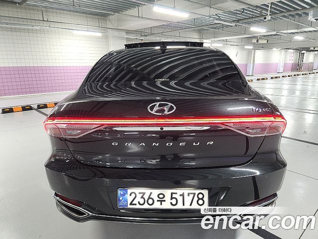 Hyundai Grandeur 2022 — photo 5