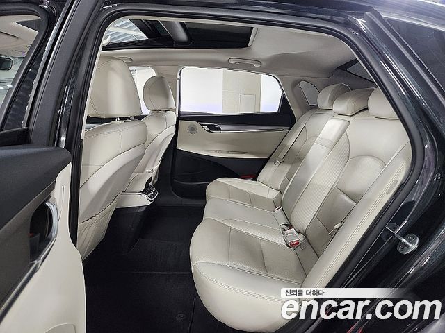 Hyundai Grandeur 2022 — photo 8