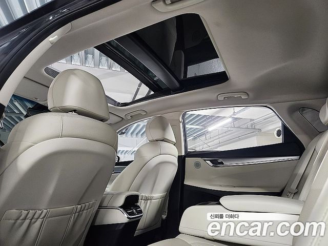 Hyundai Grandeur 2022 — photo 9