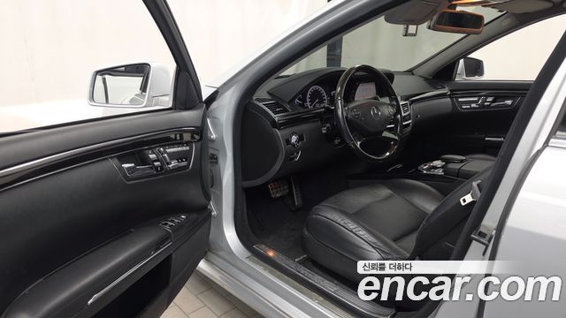 Mercedes-Benz S-Class 2013 — photo 10