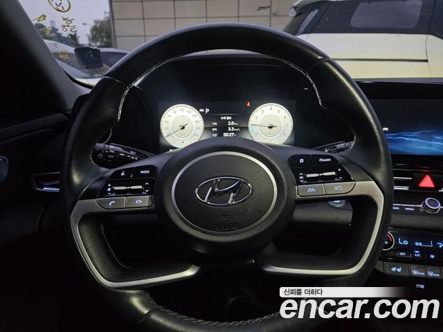 Hyundai AVANTE 2022 — photo 9