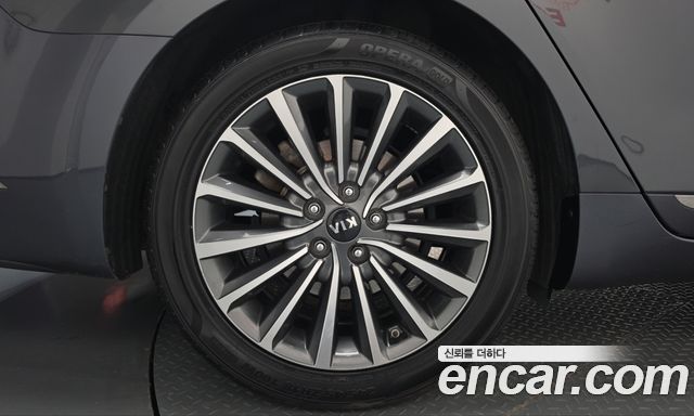 Kia K7 2017 — photo 5