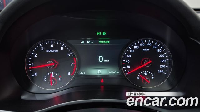 Kia K7 2017 — photo 11