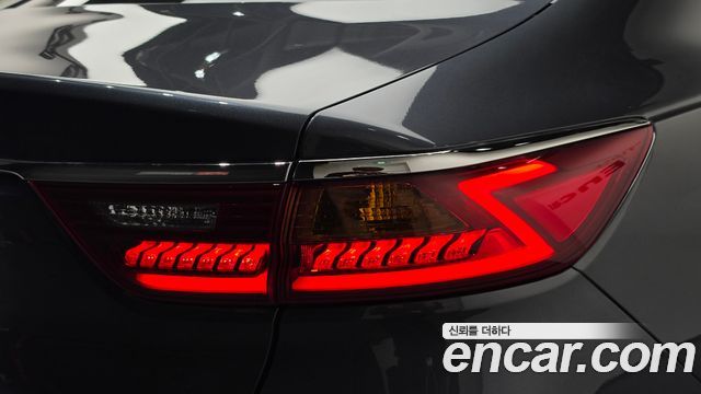 Kia K7 2017 — photo 9