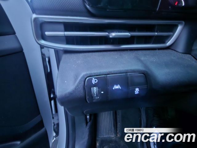 Hyundai AVANTE 2021 — photo 7