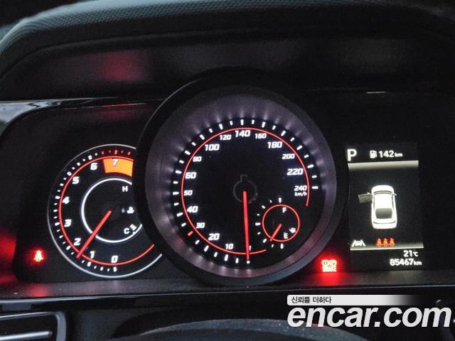 Hyundai AVANTE 2021 — photo 9