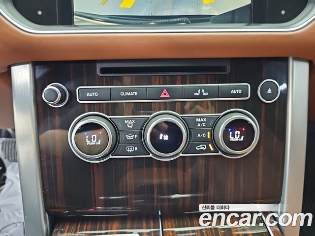 Land Rover Range Rover 2016 — photo 10