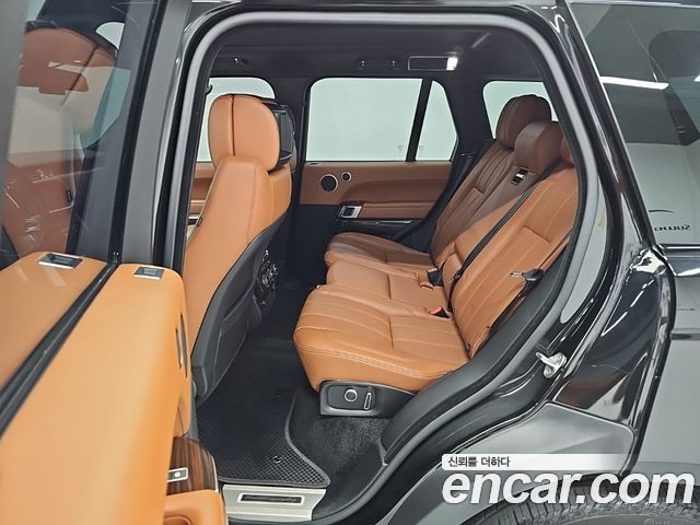 Land Rover Range Rover 2016 — photo 12
