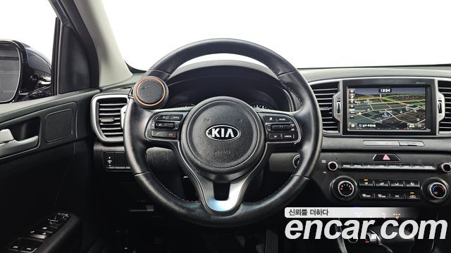 Kia Sportage 2018 — photo 13
