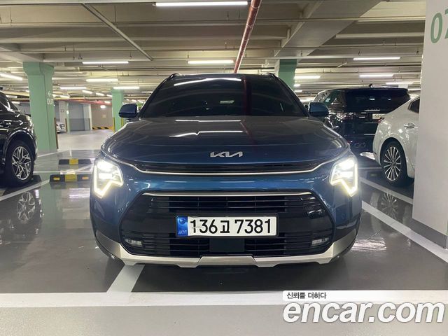 Kia Niro 2022 — photo 1