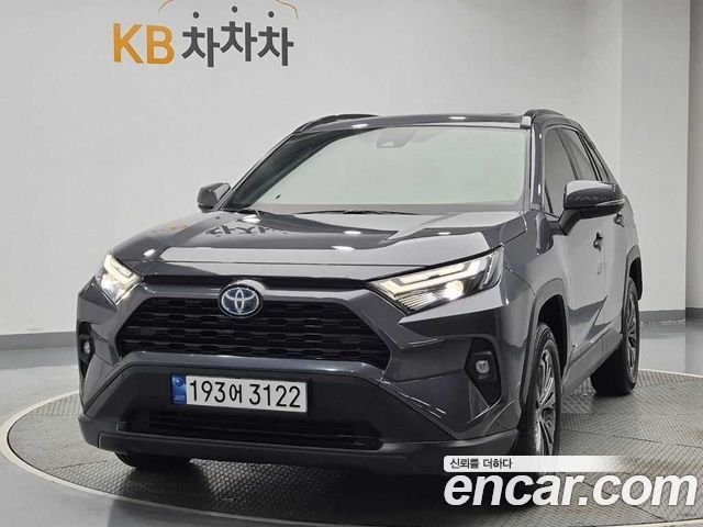 Toyota RAV4 2023 — photo 1