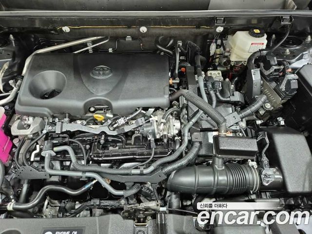 Toyota RAV4 2023 — photo 5