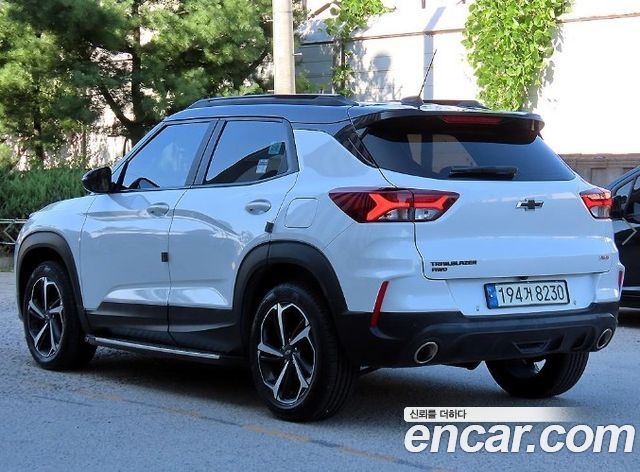 Chevrolet Korea Trailblazer 2023 — photo 3