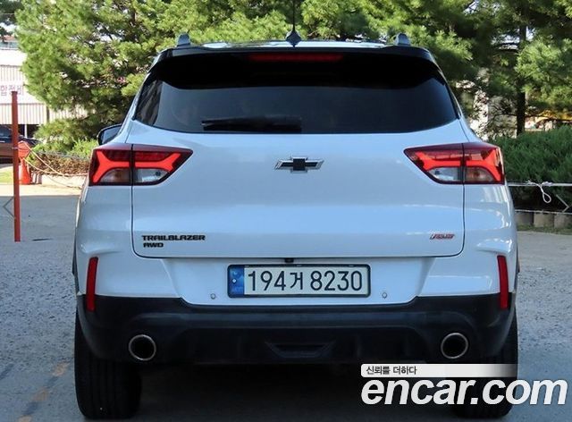 Chevrolet Korea Trailblazer 2023 — photo 4